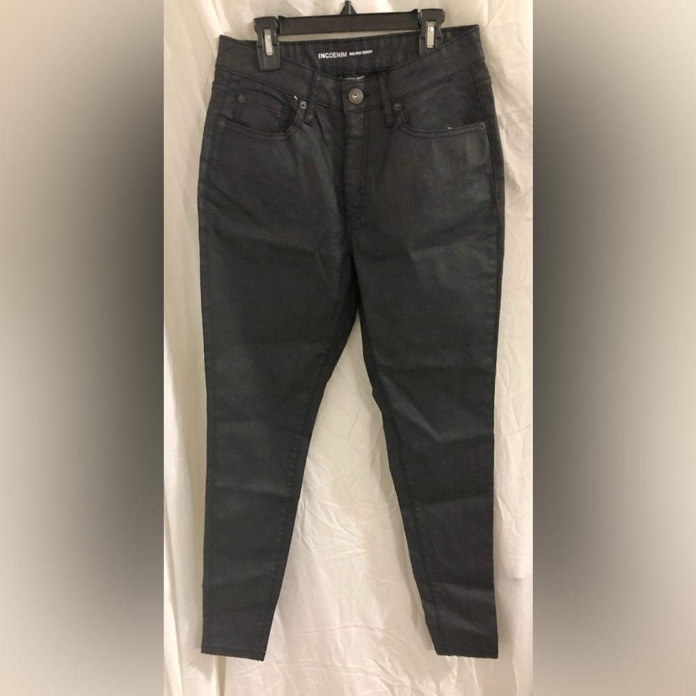 INC International Concepts denim waxed black mid rise skinny jeans size 8/29 new